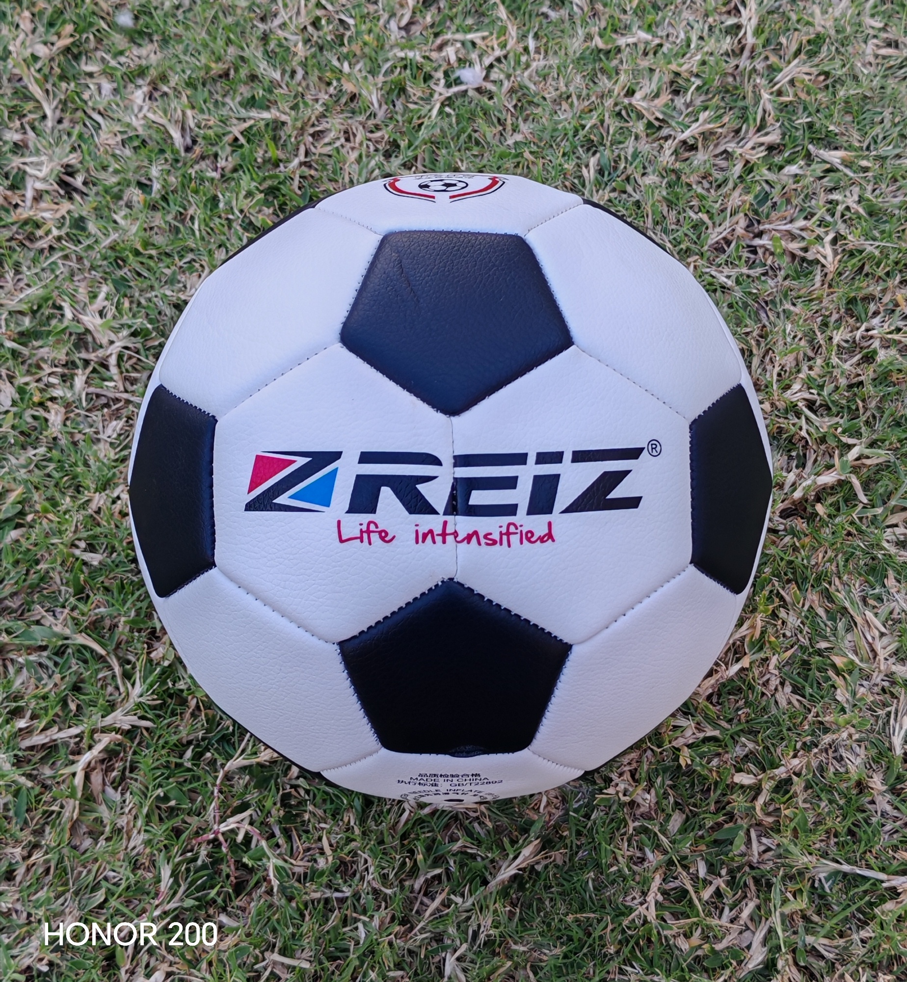 CLASSIC TRAINING FOOTBALL